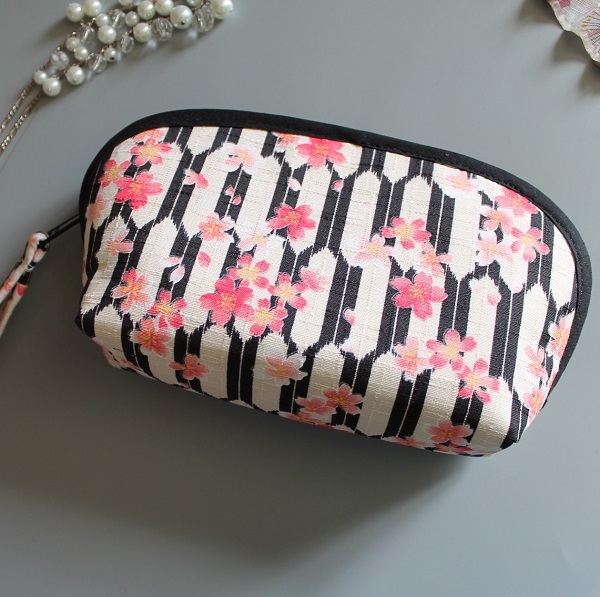 cosmetic make up pouch  - Honoka white black pink